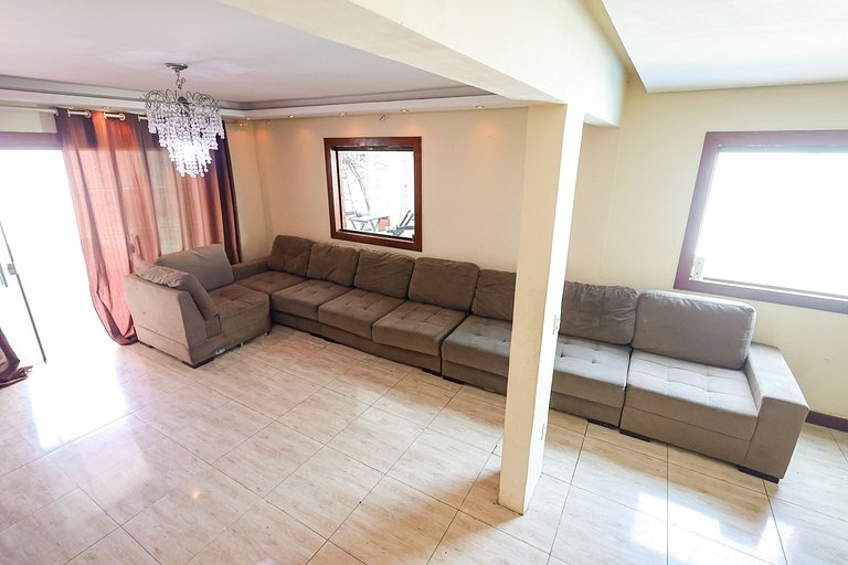 Casa de temporada para alugar com piscina e sauna em BH