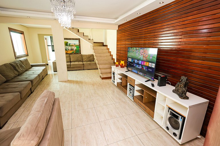 Casa de temporada para alugar com piscina e sauna em BH