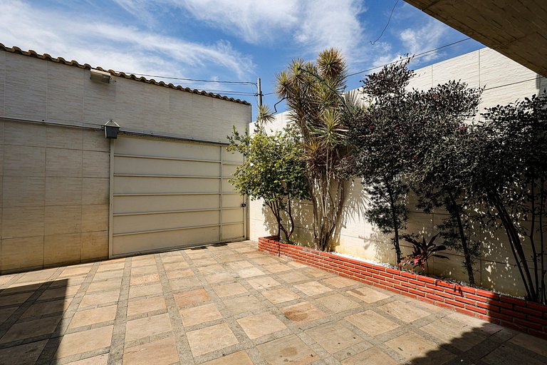 Casa de temporada para alugar com piscina e sauna em BH