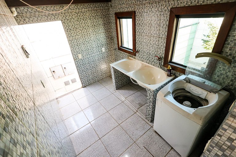 Casa de temporada para alugar com piscina e sauna em BH