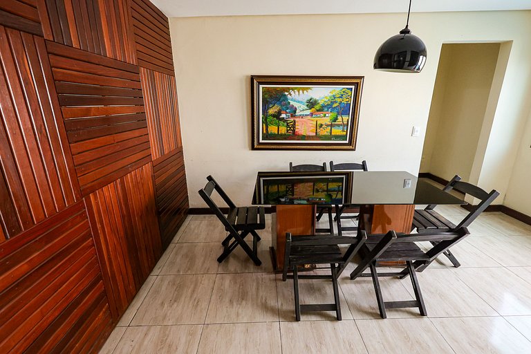 Mansão com Piscina e Área Gourmet em Venda Nova