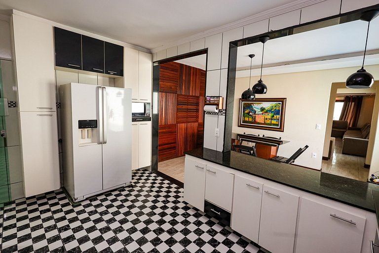 Casa de temporada para alugar com piscina e sauna em BH