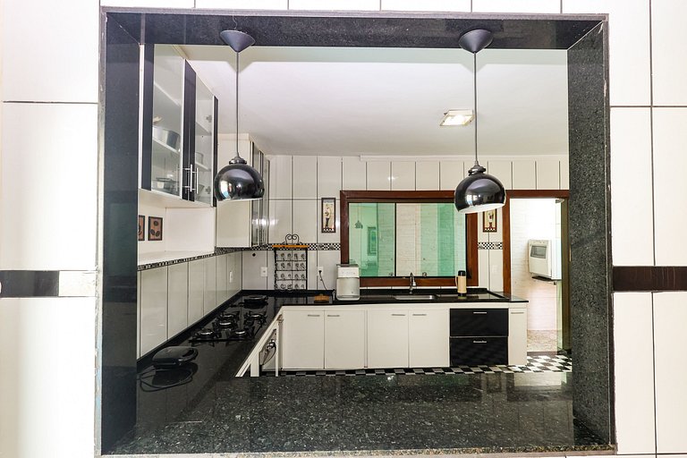 Casa de temporada para alugar com piscina e sauna em BH