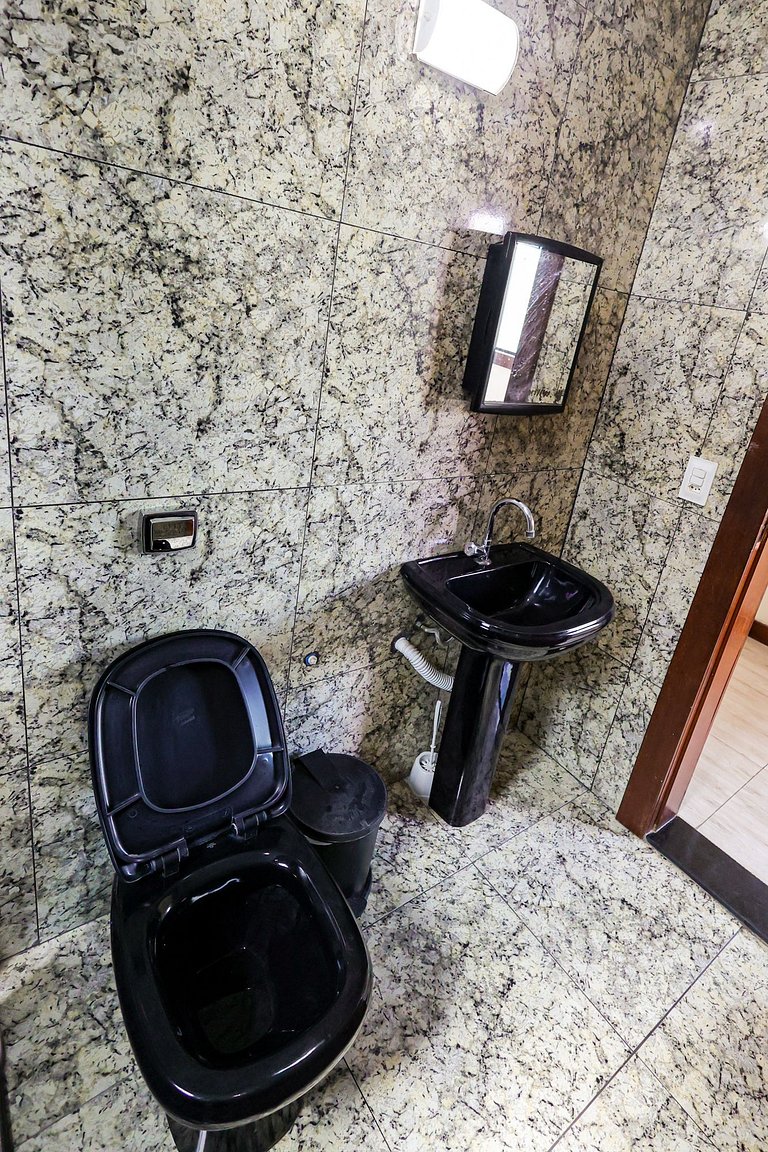 Casa de temporada para alugar com piscina e sauna em BH