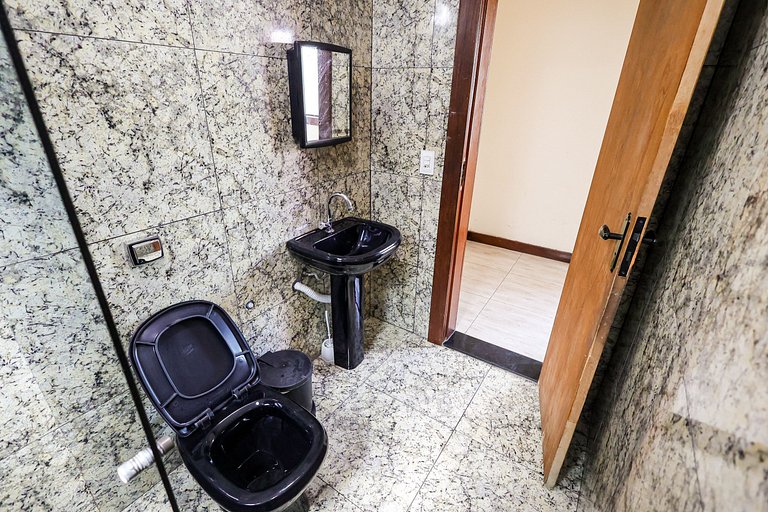 Casa de temporada para alugar com piscina e sauna em BH