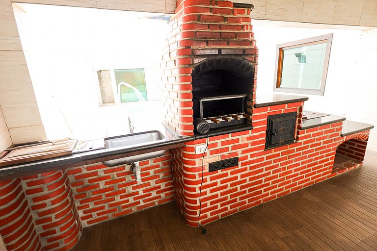 Casa de temporada para alugar com piscina e sauna em BH