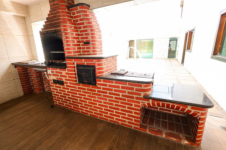 Casa de temporada para alugar com piscina e sauna em BH